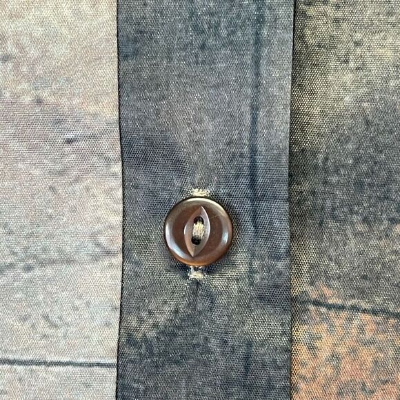 NWT PrettyLittleThing Top Women's 4 Beige Abstract Button Down Oversized Shirt - Picture 14 of 16